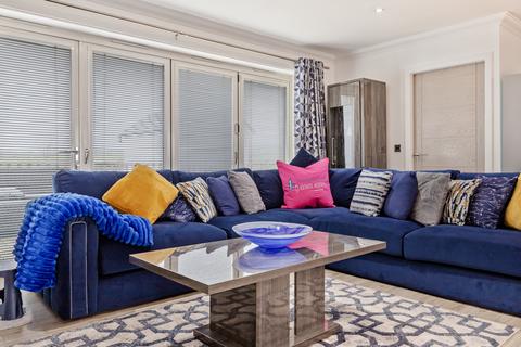 undefined, Karlix Cottage, Auchenheath, Lanark,  ML11