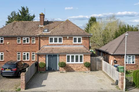 undefined, Newfield Gardens, Marlow, SL7