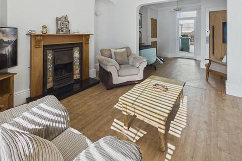 5 bedroom house for sale, South Cliff Street, Tenby