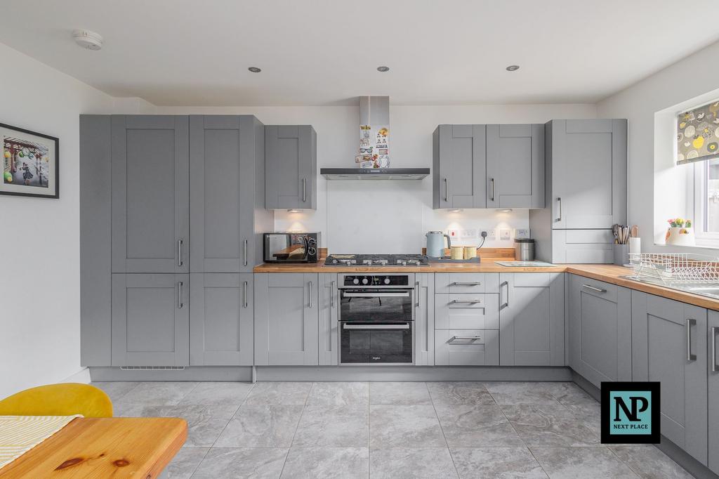 Kitchen / Diner