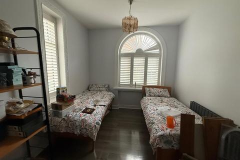 undefined, Bridgewater Road, Wembley