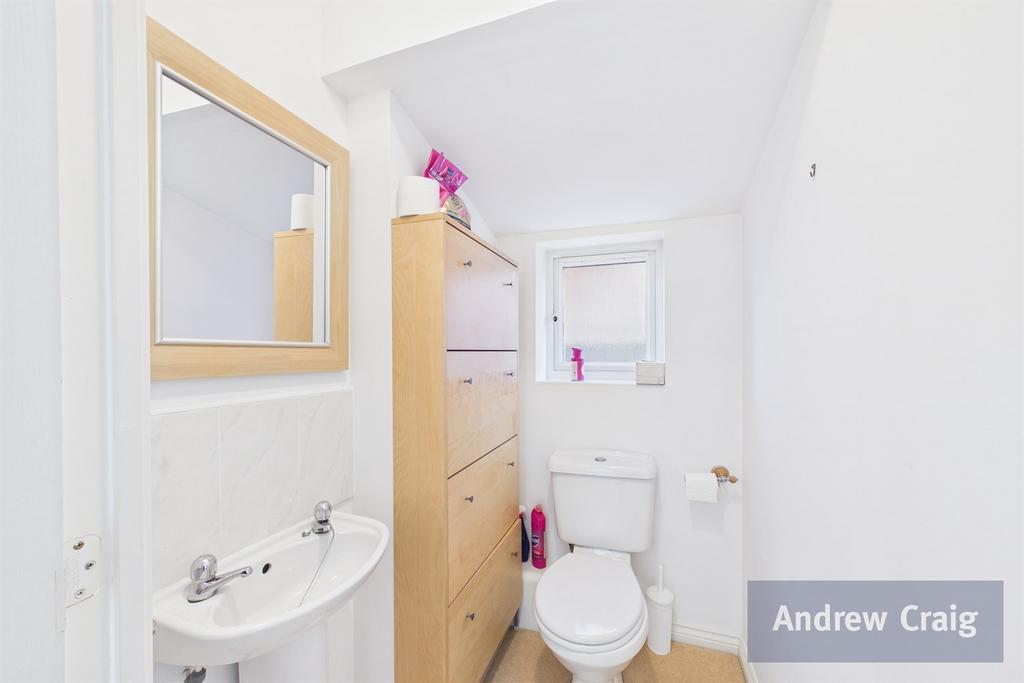 Ground Floor Wc