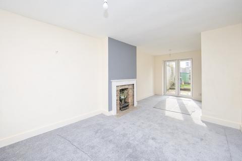 2 bedroom end of terrace house for sale, St. Johns Church Road, Folkestone, Kent, CT19