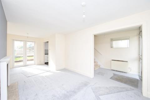 2 bedroom end of terrace house for sale, St. Johns Church Road, Folkestone, Kent, CT19