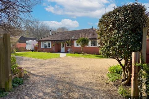 3 bedroom detached bungalow for sale, Elmfield Lane, Calshot, SO45