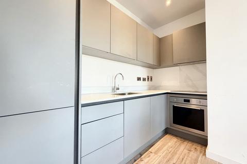 2 bedroom apartment to rent, Papermill House, Oxford Road, UB8