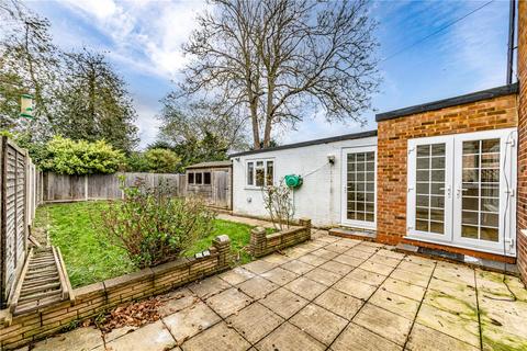 4 bedroom semi-detached house for sale, Simplemarsh Road, Addlestone, Surrey, KT15