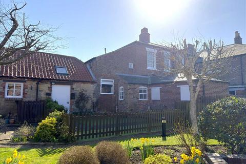 2 bedroom house for sale, Church Cliff Farm Cottage, Church Cliff Farm, Filey