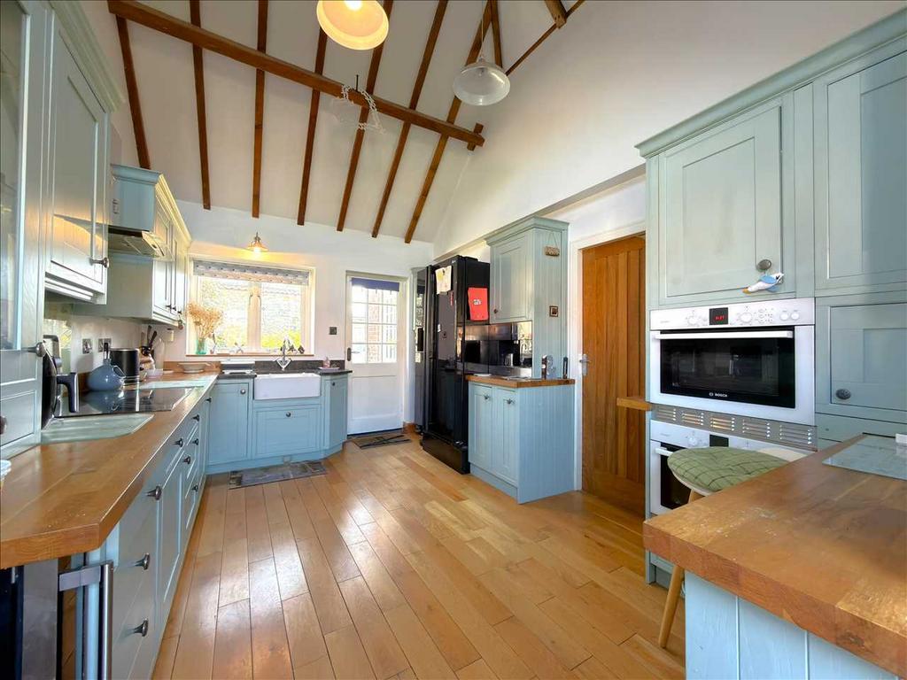 Kitchen/Breakfast