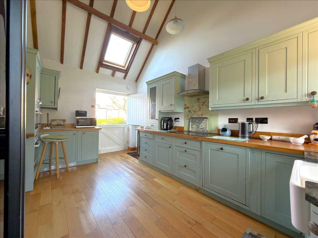 Kitchen/Breakfast