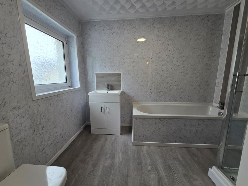 Bathroom (2)