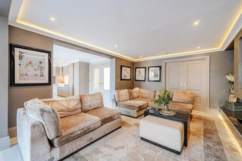 5 bedroom detached house for sale, Leesons Hill, Chislehurst, BR7