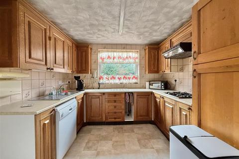 3 bedroom semi-detached house for sale, Timothy Road, Tividale, Oldbury