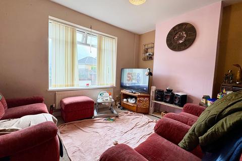 3 bedroom terraced house for sale, Twynyffald Road, Blackwood, NP12