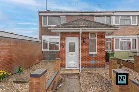 3 bedroom terraced house to rent, Abbey View, Polesworth, B78