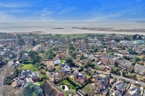 2 bedroom detached house for sale, Portland Avenue, Exmouth, Devon EX8.