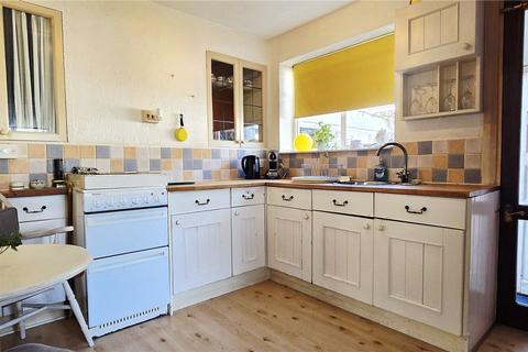 3 bedroom bungalow for sale, Plashyfryd Crescent, Holyhead, Isle of Anglesey, LL65