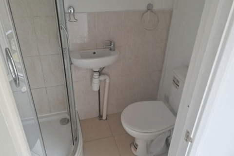 undefined, Chatham, ME4