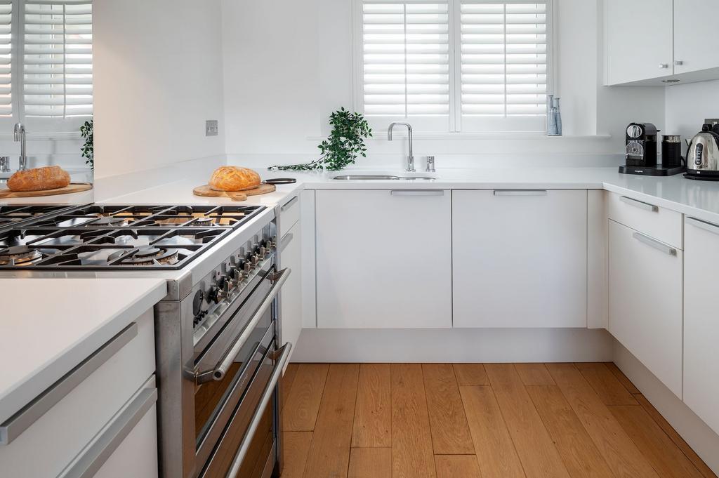 Kitchen, 3 Dart Marina, Dartmouth