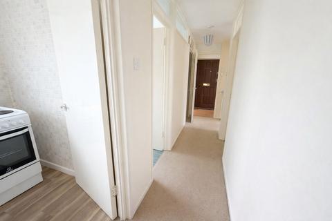 2 bedroom flat for sale, Cabot House, Thornbury, BS35