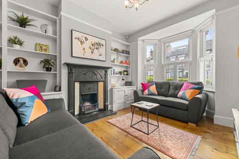 undefined, De Montfort Road Reading RG1