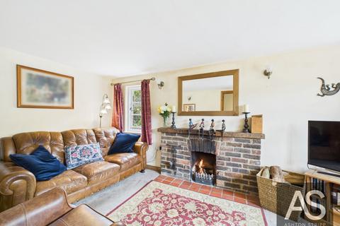 3 bedroom semi-detached house for sale, Hooe Road, Ninfield, TN33