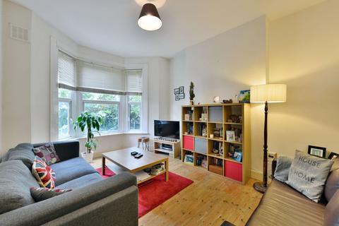 1 bedroom flat to rent, Hanley Road, London, N4