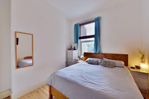 1 bedroom flat to rent, Hanley Road, London, N4