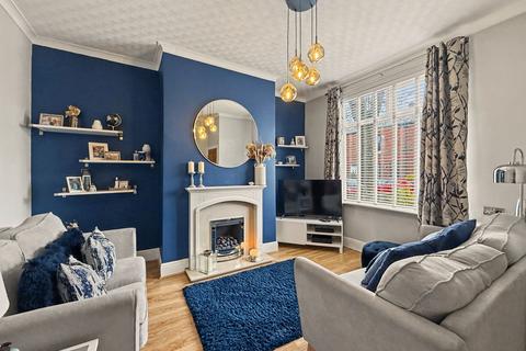 2 bedroom terraced house for sale, Nipper Lane, Whitefield, M45
