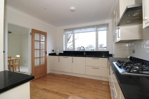 3 bedroom flat for sale, Wickham Road, Beckenham, BR3