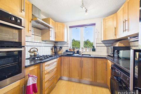 undefined, Maiden Place, Reading RG6