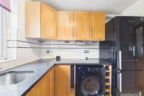 undefined, Maiden Place, Reading RG6