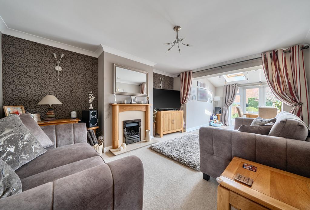 1431657-12-69bd79...