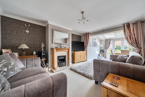 undefined, Rosefield Crescent, Gloucestershire GL20