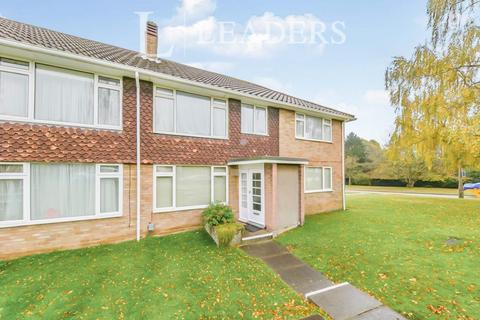 2 bedroom flat to rent, Charmouth Road, St. Albans, AL1