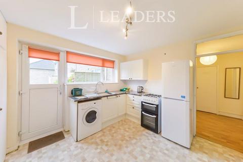 2 bedroom flat to rent, Charmouth Road, St. Albans, AL1