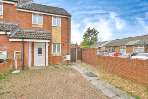 2 bedroom semi-detached house for sale, Summerlee Road, Finedon, Wellingborough