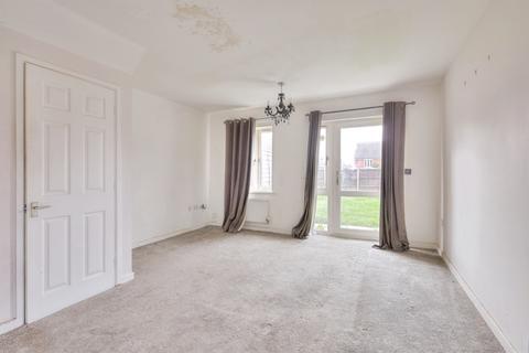 2 bedroom semi-detached house for sale, Summerlee Road, Finedon, Wellingborough