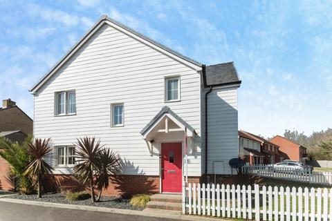 3 bedroom detached house for sale, Primrose Field, Stone Cross, Pevensey