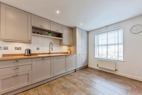 undefined, Eyam Way, GRANTHAM