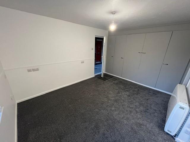 Living area.jpg