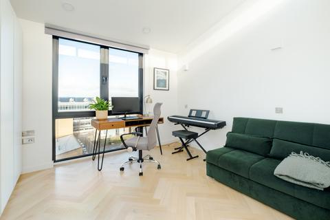 undefined, Richmond Road, London, E8