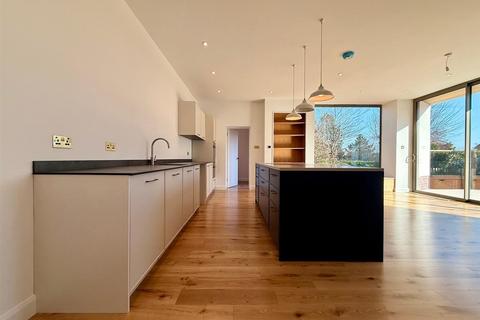 undefined, St. Andrews Road, Malvern