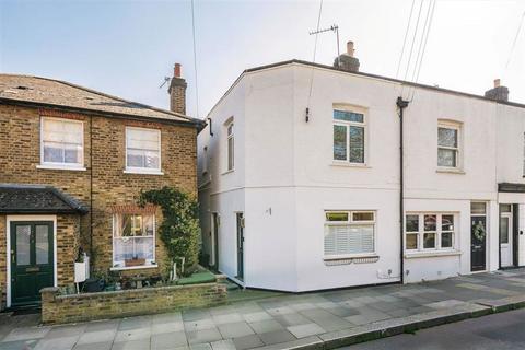 Walpole Road, Teddington TW11
