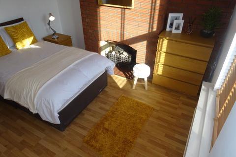 undefined, Rm 2, Henry Street, Peterborough PE1 2QG
