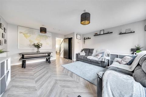 3 bedroom end of terrace house for sale, Field Mouse Walk, Calcot, Reading