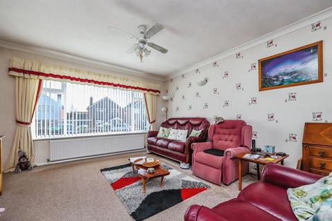 2 bedroom detached bungalow for sale, Friesland Drive, Sandiacre, Nottingham