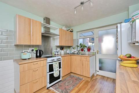 3 bedroom terraced house for sale, Woodside Road, Norwich