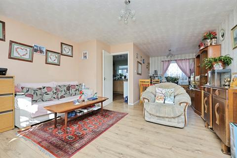 3 bedroom terraced house for sale, Woodside Road, Norwich