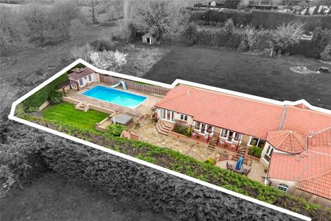 undefined, The Drive, Ickenham UB10